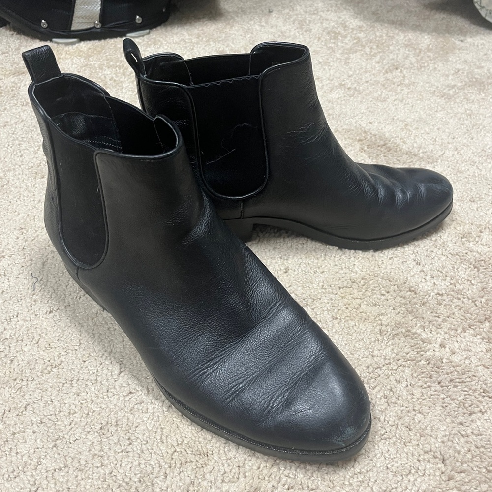 Cole Haan Chelsea Boots, black, size 10